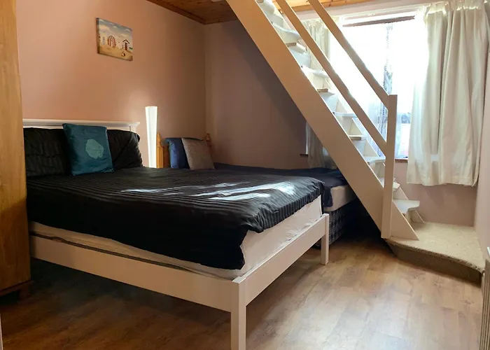 公寓 Azure 班多伦